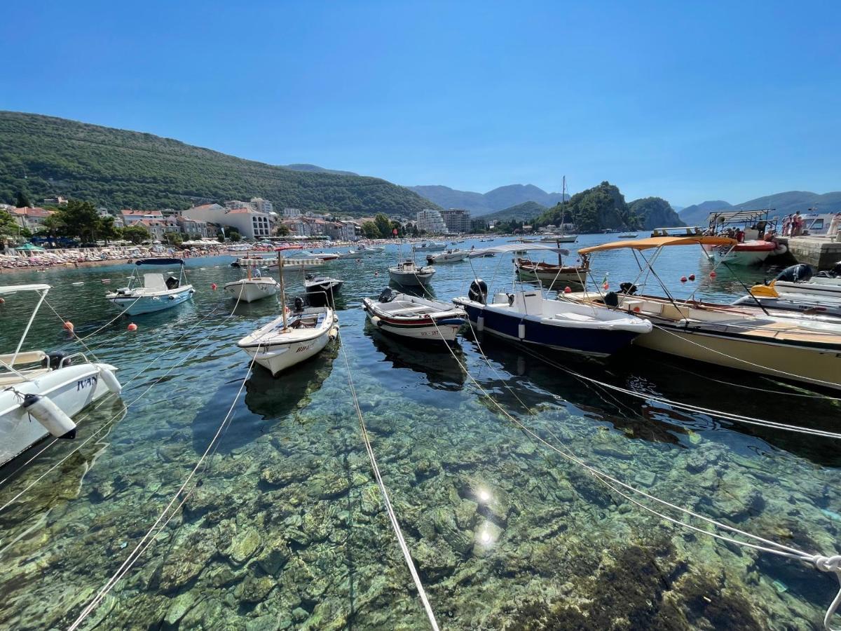 4M Apartments Petrovac Eksteriør bilde