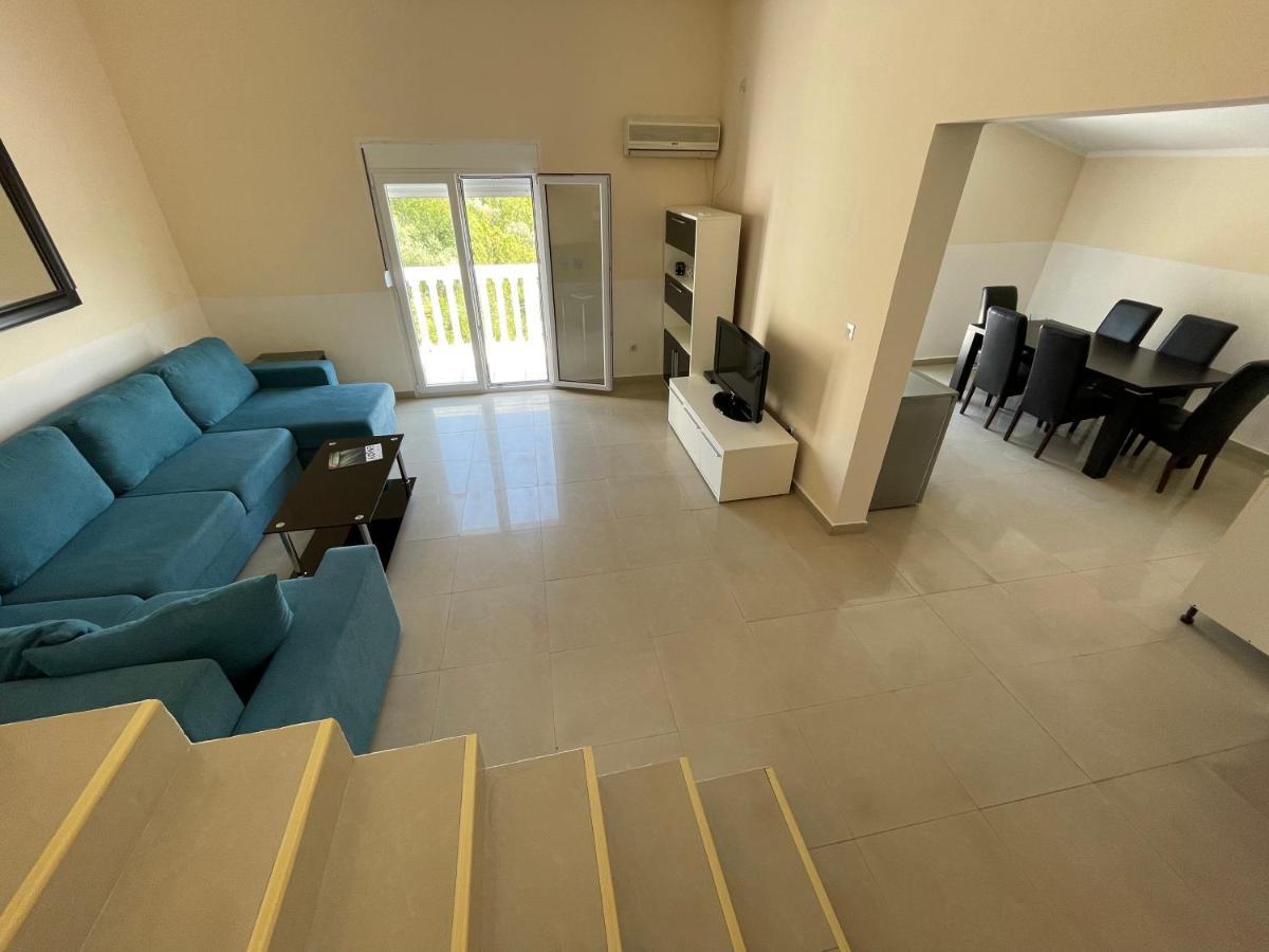 4M Apartments Petrovac Eksteriør bilde