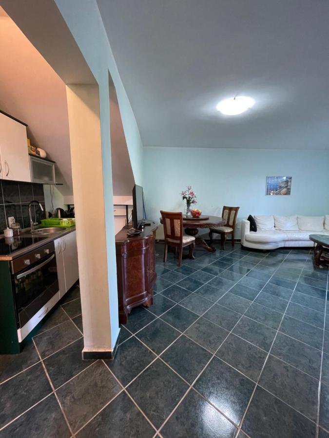 4M Apartments Petrovac Eksteriør bilde